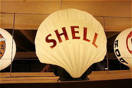 SHELL (SMALL RED) - click to enlarge